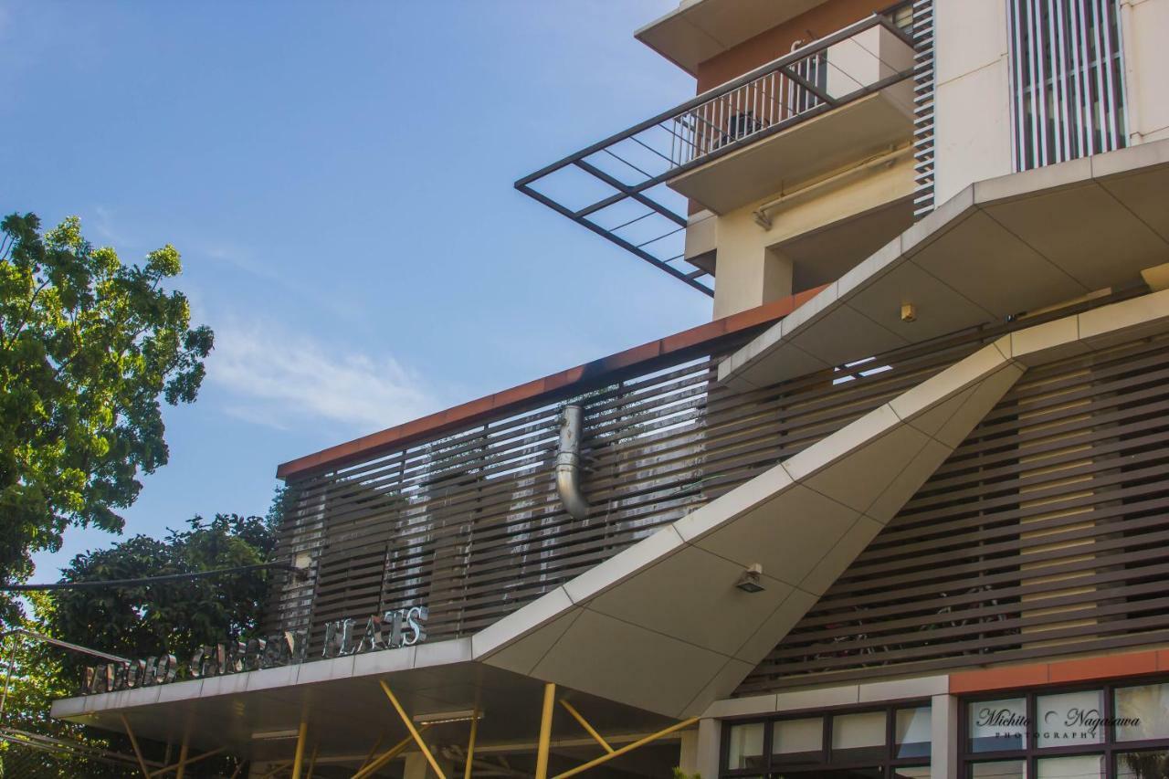 Mabolo Garden Flat A1 Rooftop Pool Near Ayala Mall Apartment Cebu Bagian luar foto